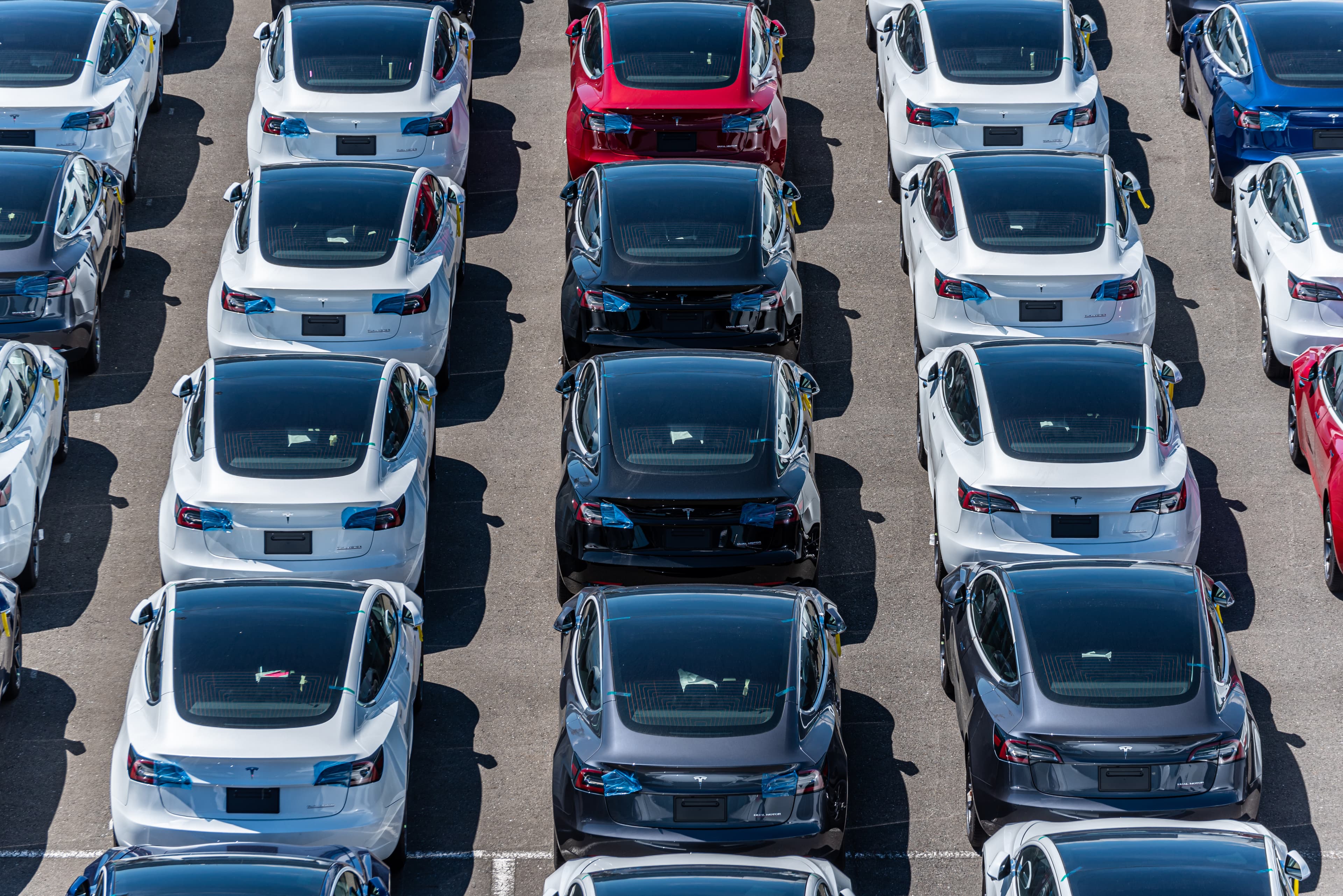 News article background